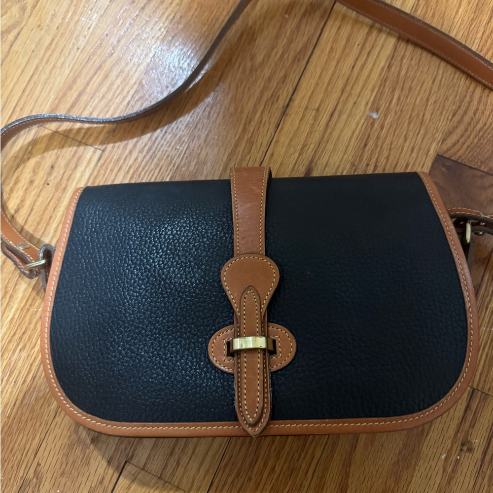 Dooney and Burke Leather Crossbody Shoulder Bag